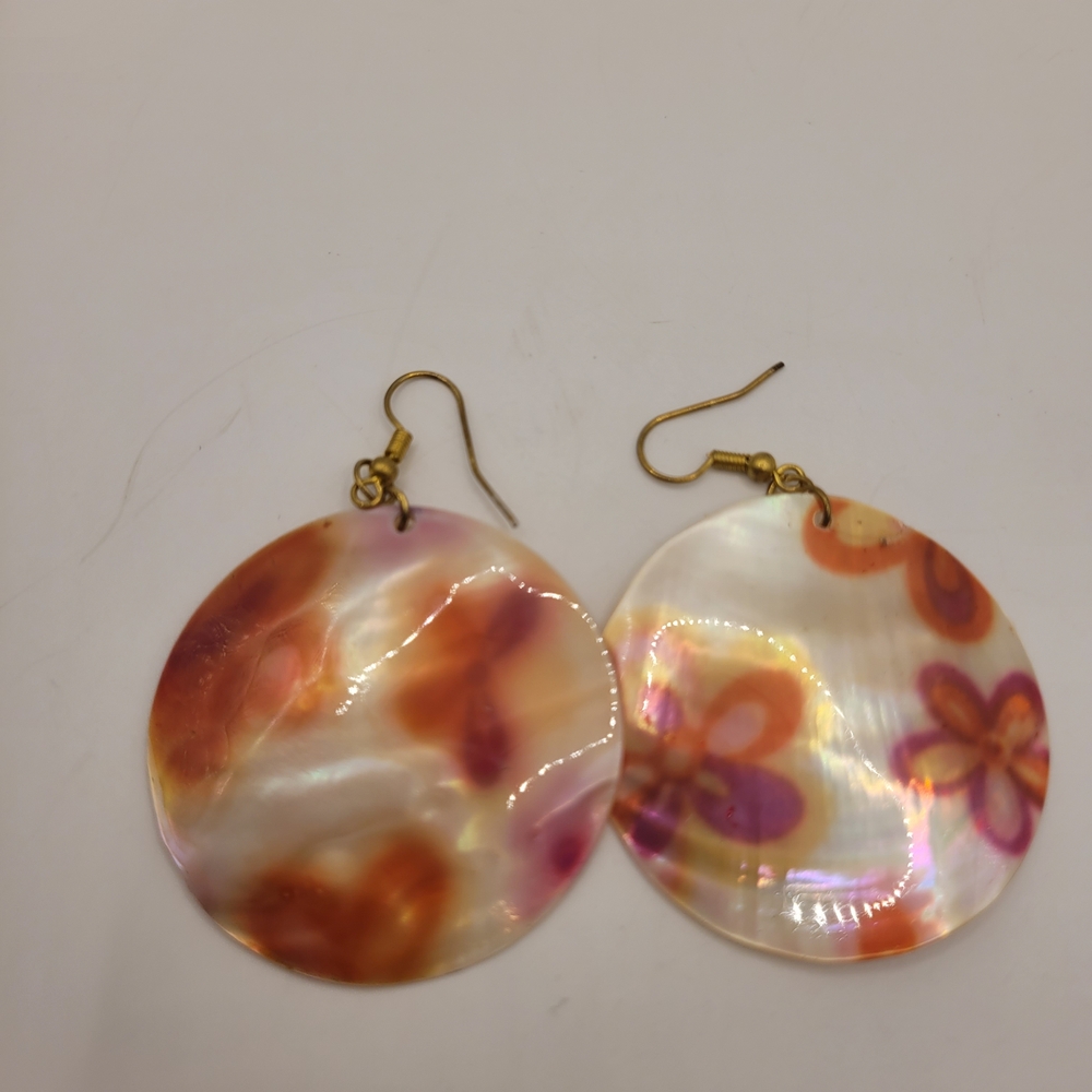 Floral Shell Vintage Earrings 70s Style